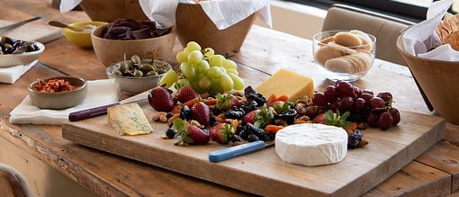 SWEET AND SOUR CHEESE BOARD – savonhome