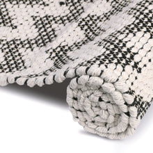 Load image into Gallery viewer, Cotton Flatweave Area Rug Woven Black and White Chevron 1168
