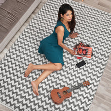 Load image into Gallery viewer, Cotton Flatweave Area Rug Woven Black and White Chevron 1168